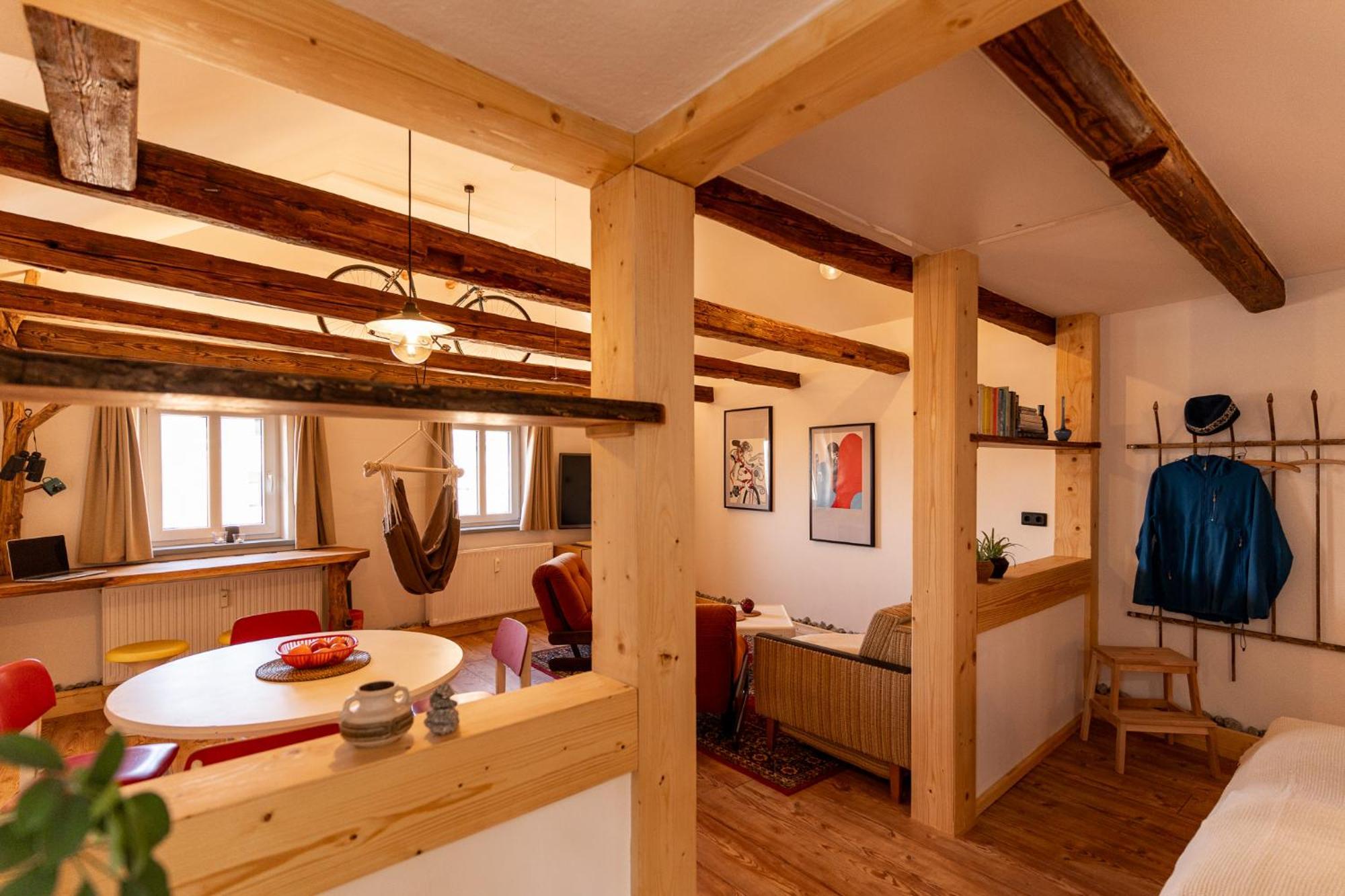 Landscapeapartment, 46qm Individual Mit Fernblick Ins Zittauer Gebirge, Ferienapartment Im Historischen Altstadtkern Apartment Zittau